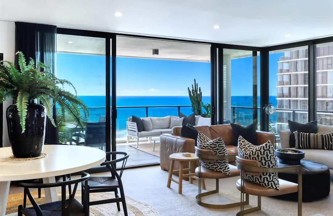 Boardwalk Burleigh Beach - Official-1